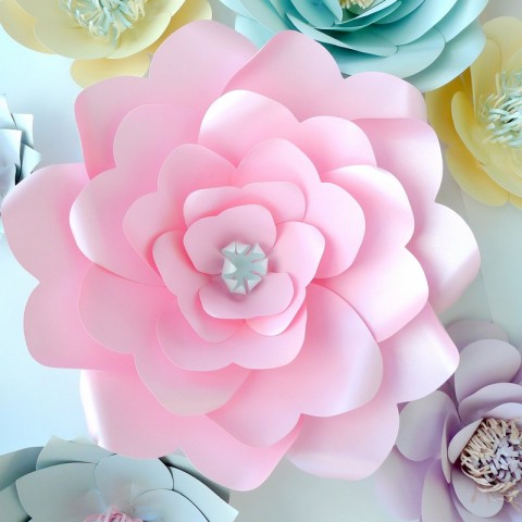 Бумажный цветок для оформления "Розовинка"